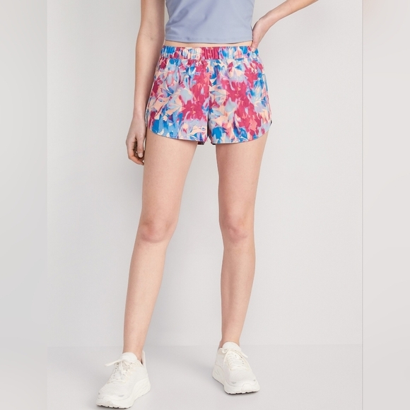 Old navy Tech Mid-Rise StretchTech Run Shorts  3-inch inseam xxl nwt - Picture 1 of 9